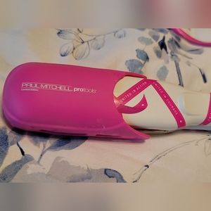 Paul Mitchell Pro Tools Express Ion Smooth +